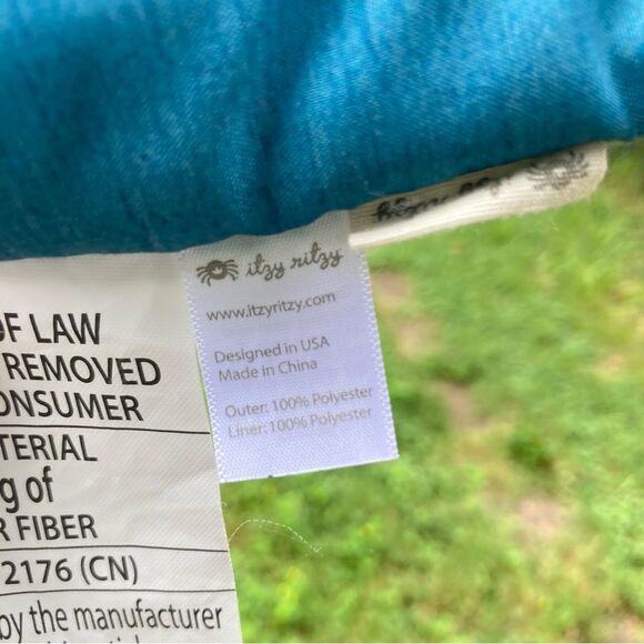 RAINBOW Tummy Time ITZY RITZY Soft Quilted Mat for Baby Toddler 5 x 3 x 0.5 in - Picture 11 of 13